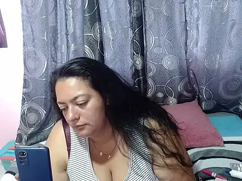FabritziAPiel online show from 05/26/26, 02:57
