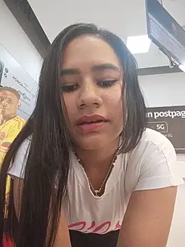 Snapshot of AntonellaMonroew chatting on 05/26/26, 04:47 AntonellaMonroew online show from 05/26/26, 04:47