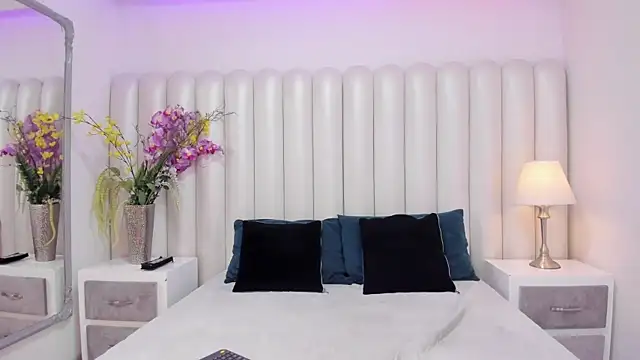 AishleAndSmith online show from 07/29/26, 03:59