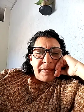 Snapshot of Milena1000 chatting on 06/19/26, 05:06 Milena1000 online show from 06/19/26, 05:06