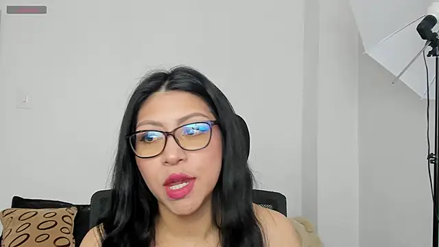 Snapshot of GoddessValentinaX chatting on 08/02/26, 07:34 GoddessValentinaX online show from 08/02/26, 07:34