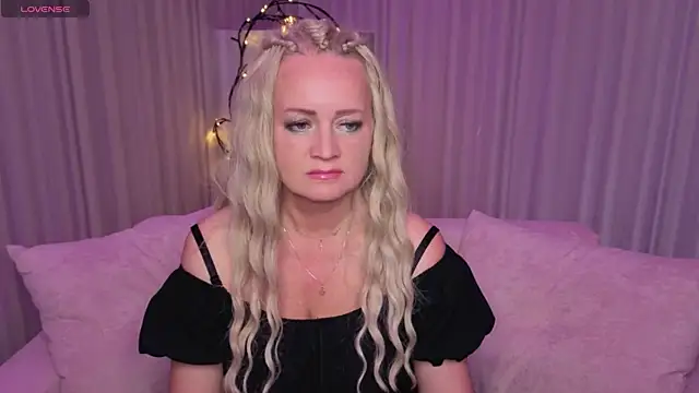 Ingrid Eriksen online show from 06/01/26, 01:29