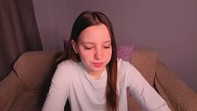 Snapshot of lolytaberry chatting on 06/02/26, 01:40 lolytaberry online show from 06/02/26, 01:40