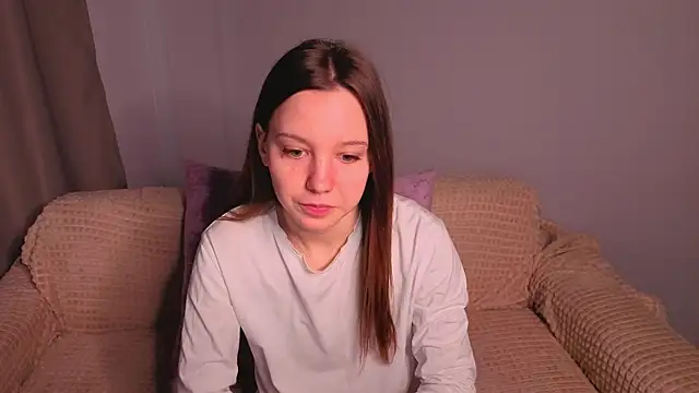 Snapshot of lolytaberry chatting on 06/03/26, 01:30 lolytaberry online show from 06/03/26, 01:30