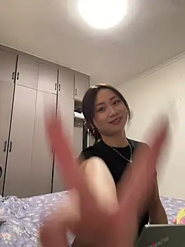 Snapshot of huihui_520 chatting on 05/07/26, 01:05 huihui 520 online show from 05/07/26, 01:05