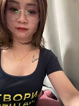 Snapshot of huihui_520 chatting on 05/21/26, 03:08 huihui 520 online show from 05/21/26, 03:08