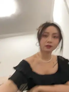 Snapshot of huihui_520 chatting on 05/28/26, 07:49 huihui 520 online show from 05/28/26, 07:49