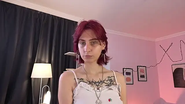 Cruela Bena online show from 06/25/26, 03:05