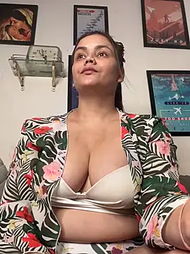 Leena singh online show from 07/17/26, 05:29