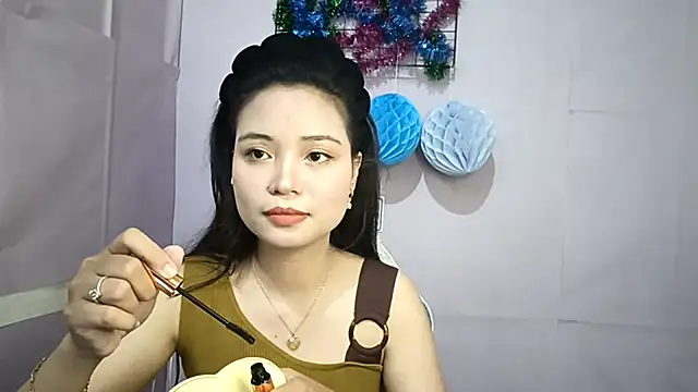 Snapshot of FerminaBoutwell chatting on 06/03/26, 11:13 FerminaBoutwell online show from 06/03/26, 11:13