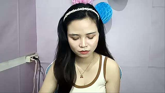 Snapshot of FerminaBoutwell chatting on 06/15/26, 11:34 FerminaBoutwell online show from 06/15/26, 11:34