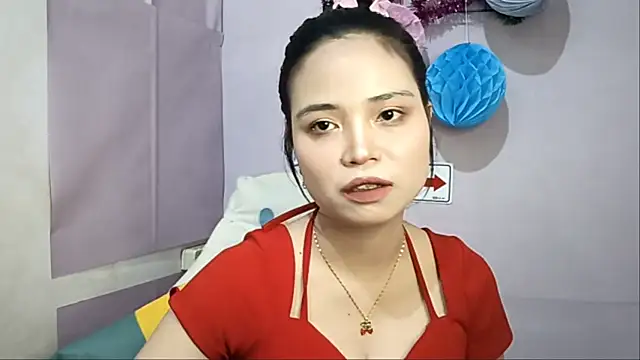 FerminaBoutwell online show from 06/18/26, 11:25