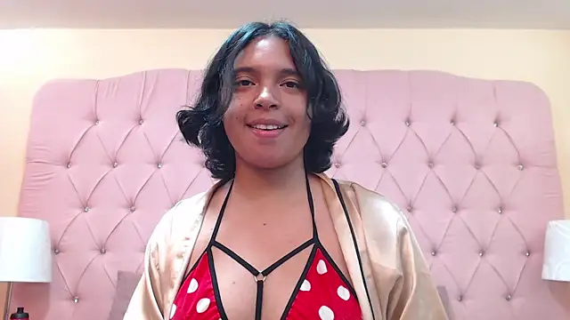 Emmaa Lexx online show from 05/18/26, 06:03
