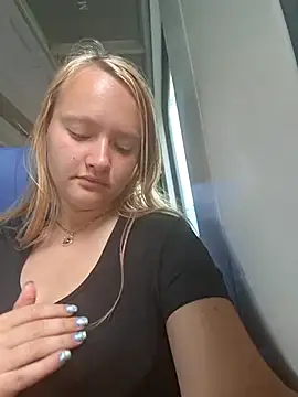 Sexycouple3518 online show from 07/08/26, 08:08