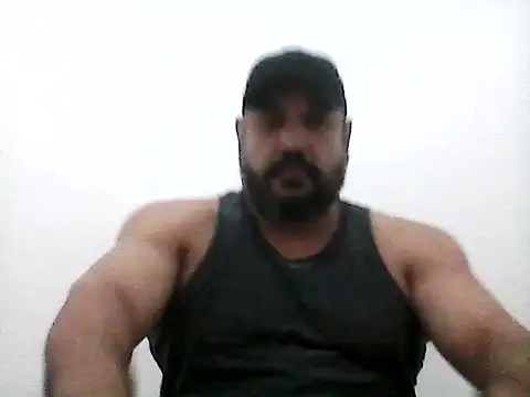 Snapshot of stallony chatting on 05/27/26, 02:52 stallony online show from 05/27/26, 02:52