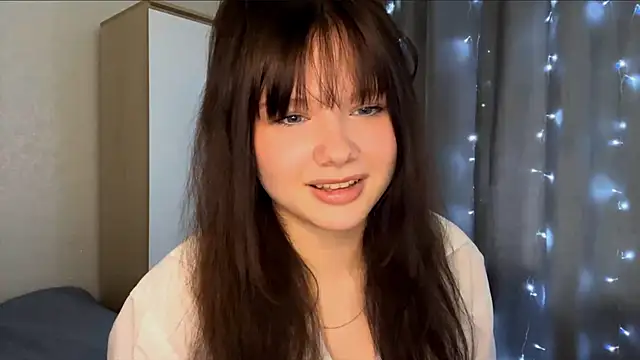 Snapshot of EmilyMercurial chatting on 06/12/26, 08:46 EmilyMercurial online show from 06/12/26, 08:46