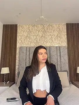 CandiceSpencer online show from 06/16/26, 10:18