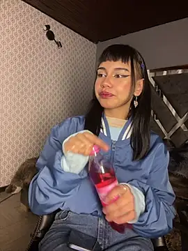 AntonellaCooper Pink online show from 07/10/26, 03:22