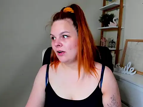 GingerKitten1 online show from 06/03/26, 05:43