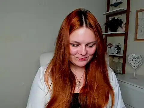 GingerKitten1 online show from 06/30/26, 07:20