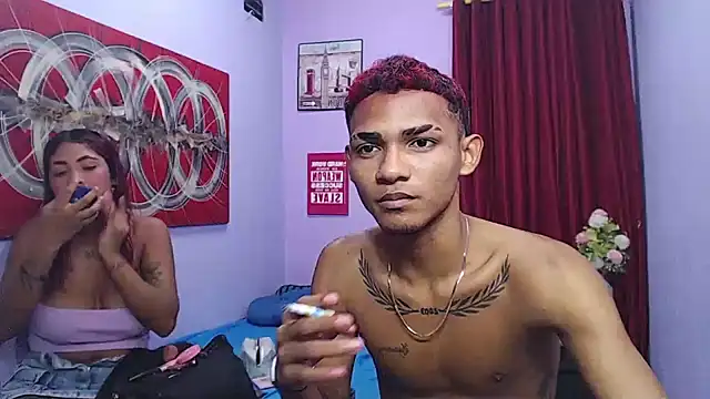 Snapshot of black_twinks chatting on 06/13/26, 03:15 black twinks online show from 06/13/26, 03:15