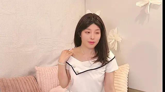 sakura-ch- online show from 07/25/26, 08:06