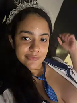 Snapshot of saharariderr chatting on 06/14/26, 02:24 saharariderr online show from 06/14/26, 02:24