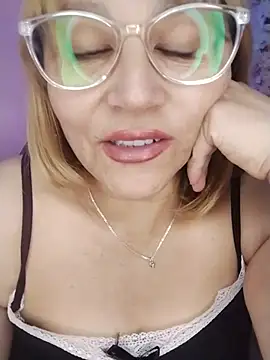 vitaminafranccesca online show from 05/22/26, 06:57