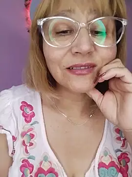 vitaminafranccesca online show from 05/26/26, 04:47