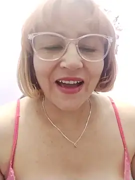 vitaminafranccesca online show from 06/10/26, 04:56