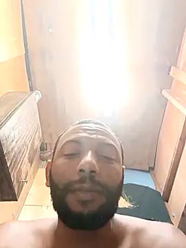 Snapshot of Camodick chatting on 11/25/25, 09:48 Camodick online show from 11/25/25, 09:48