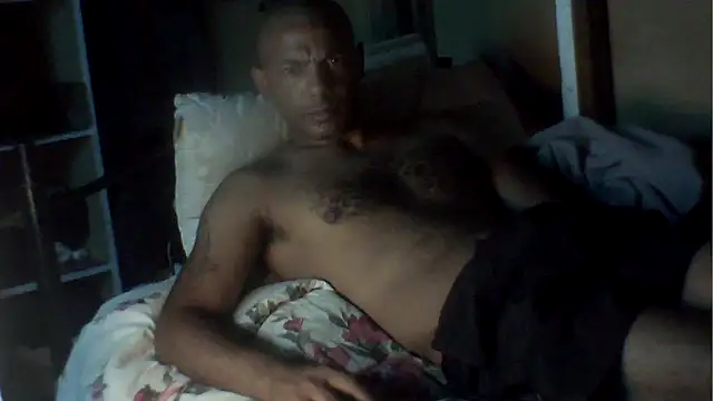 Snapshot of Camodick chatting on 12/02/25, 08:52 Camodick online show from 12/02/25, 08:52