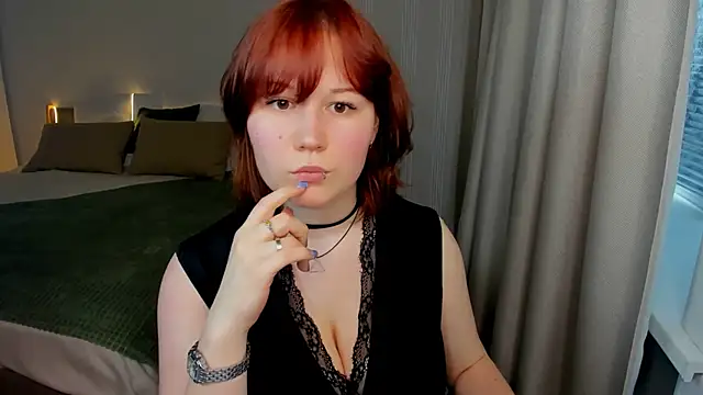 Snapshot of MiaLacrice chatting on 05/29/26, 11:19 MiaLacrice online show from 05/29/26, 11:19