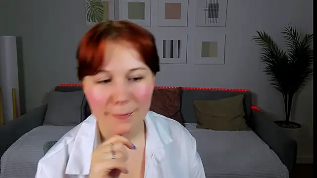 Snapshot of MiaLacrice chatting on 05/30/26, 07:22 MiaLacrice online show from 05/30/26, 07:22