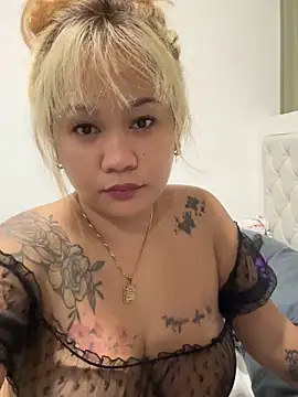 queenmia  ph online show from 05/22/26, 06:46