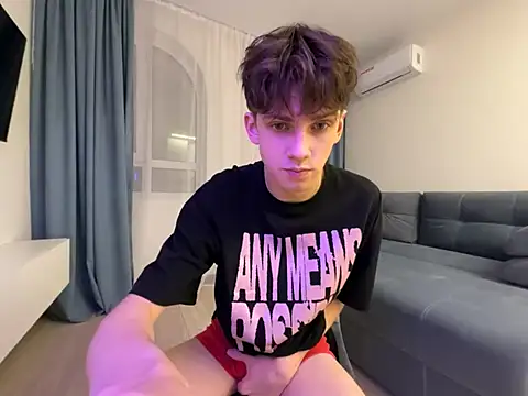Ryann Desire online show from 07/16/26, 04:57
