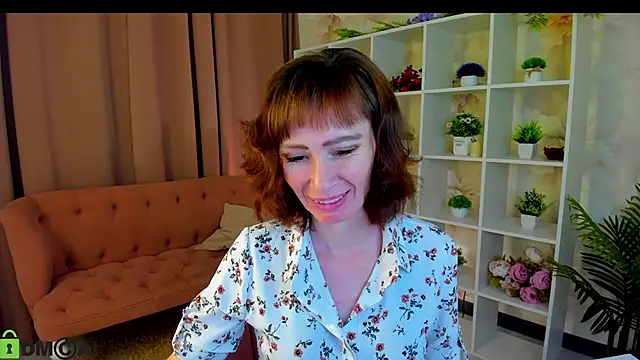 Snapshot of gracekellyyy chatting on 06/13/26, 04:21 gracekellyyy online show from 06/13/26, 04:21