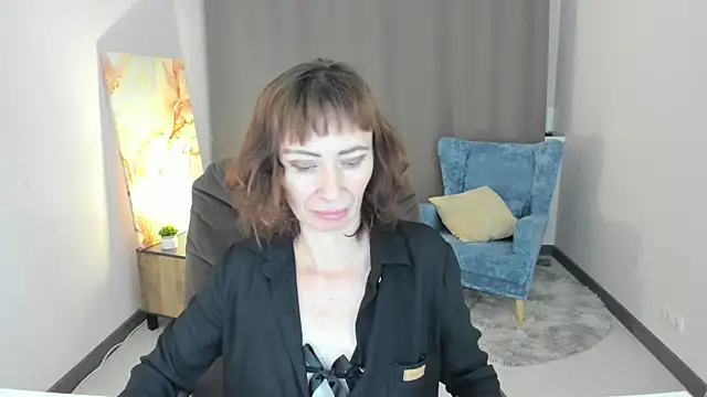 gracekellyyy online show from 07/06/26, 04:09
