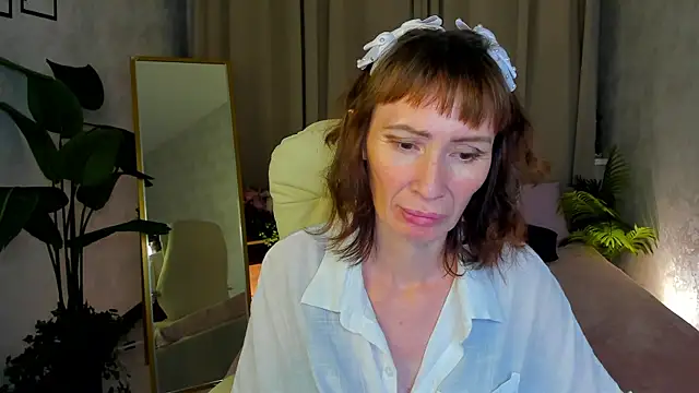 gracekellyyy online show from 07/06/26, 03:03