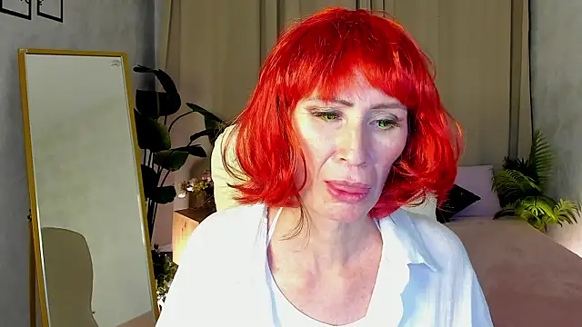 gracekellyyy online show from 07/10/26, 04:20