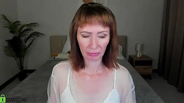 gracekellyyy online show from 07/25/26, 12:03