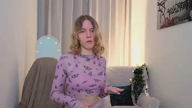 MilanaRayy online show from 05/31/26, 05:15