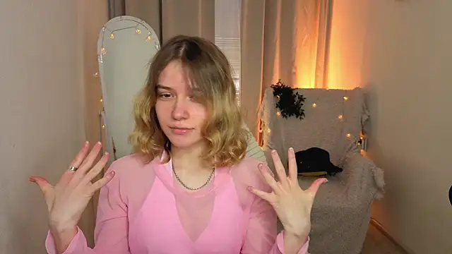 MilanaRayy online show from 07/03/26, 05:36