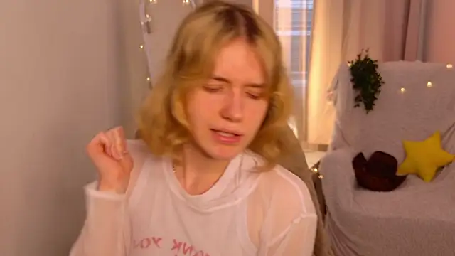 MilanaRayy online show from 07/28/26, 05:36