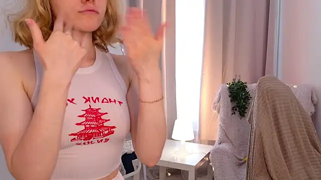MilanaRayy online show from 07/28/26, 11:17