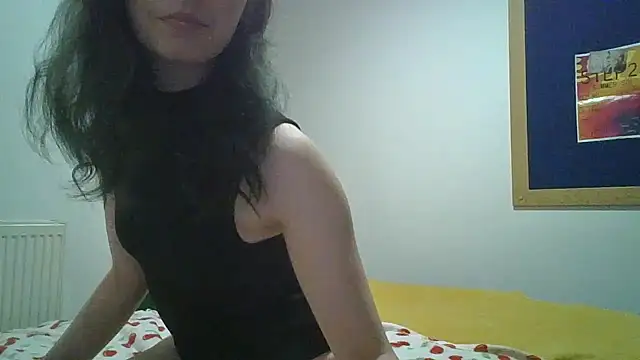 Snapshot of goddesslucyy chatting on 06/11/26, 12:43 goddesslucyy online show from 06/11/26, 12:43
