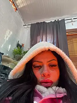 belababyy online show from 06/24/26, 11:31