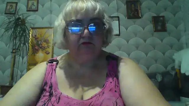 Snapshot of MarinaFarina53 chatting on 06/06/26, 07:07 MarinaFarina53 online show from 06/06/26, 07:07