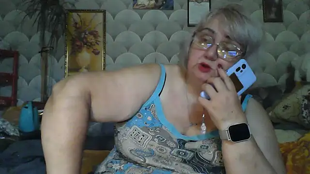 MarinaFarina53 online show from 07/01/26, 06:15