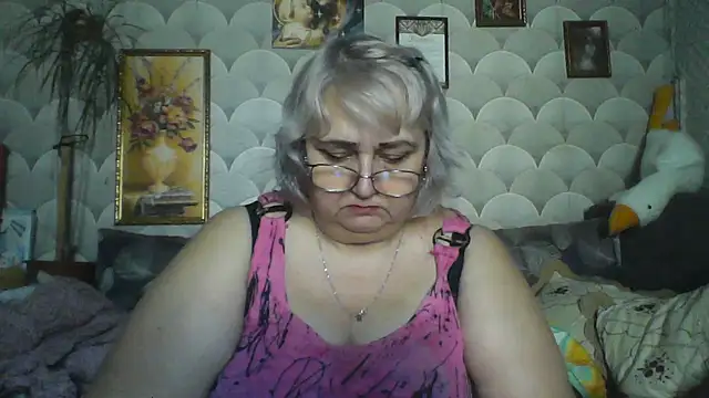 MarinaFarina53 online show from 07/21/26, 04:59